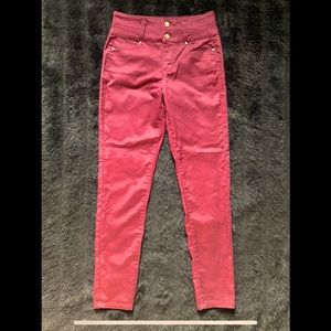 Tinseltown Denim Couture Skinny Leg Jeggings Size 5 Burgundy Pants